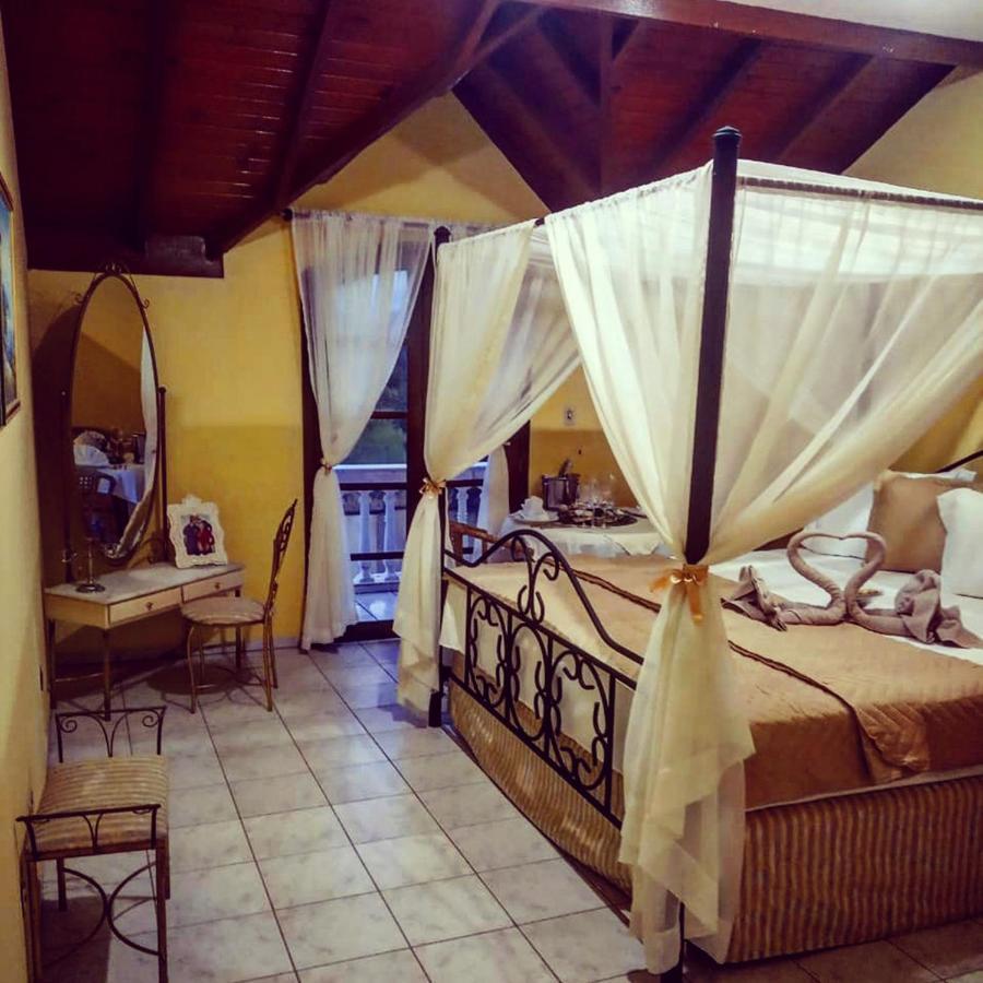 Hotel Velha Corte São José dos Pinhais 외부 사진