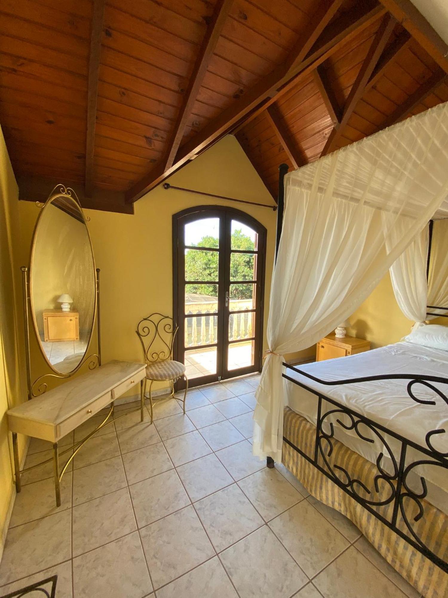 Hotel Velha Corte São José dos Pinhais 외부 사진